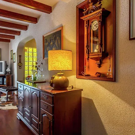 Quaint In With Terrace